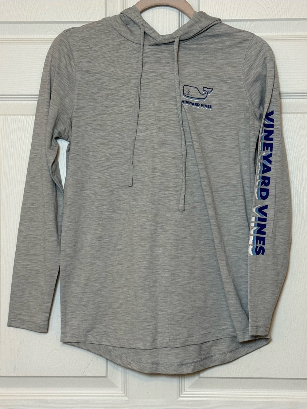 Vineyard Vines Heather Gray Hoodie with Navy Logo